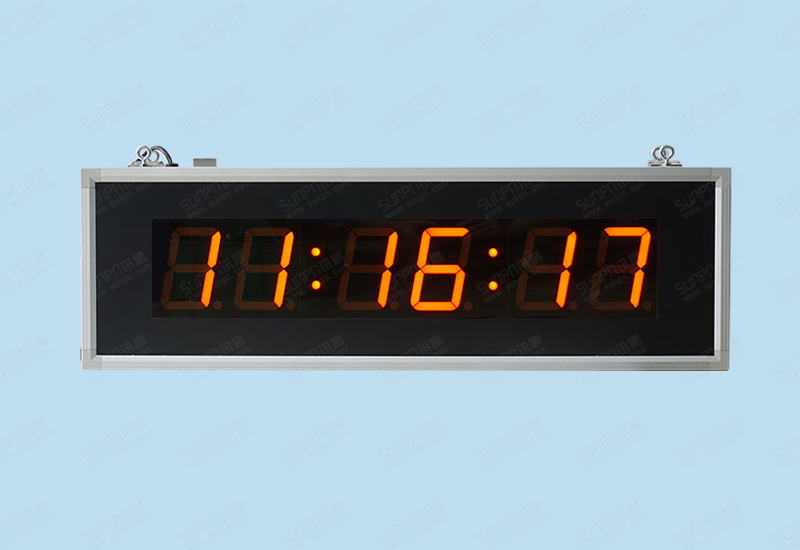 萬華4寸雙面電子鐘