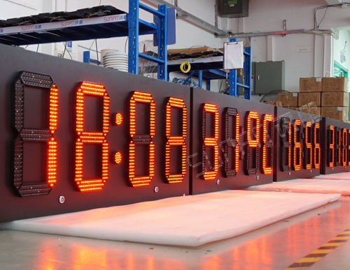 戶外樓頂大型時鐘_GPS時鐘_LED防水數字電子鐘_訊鵬科技